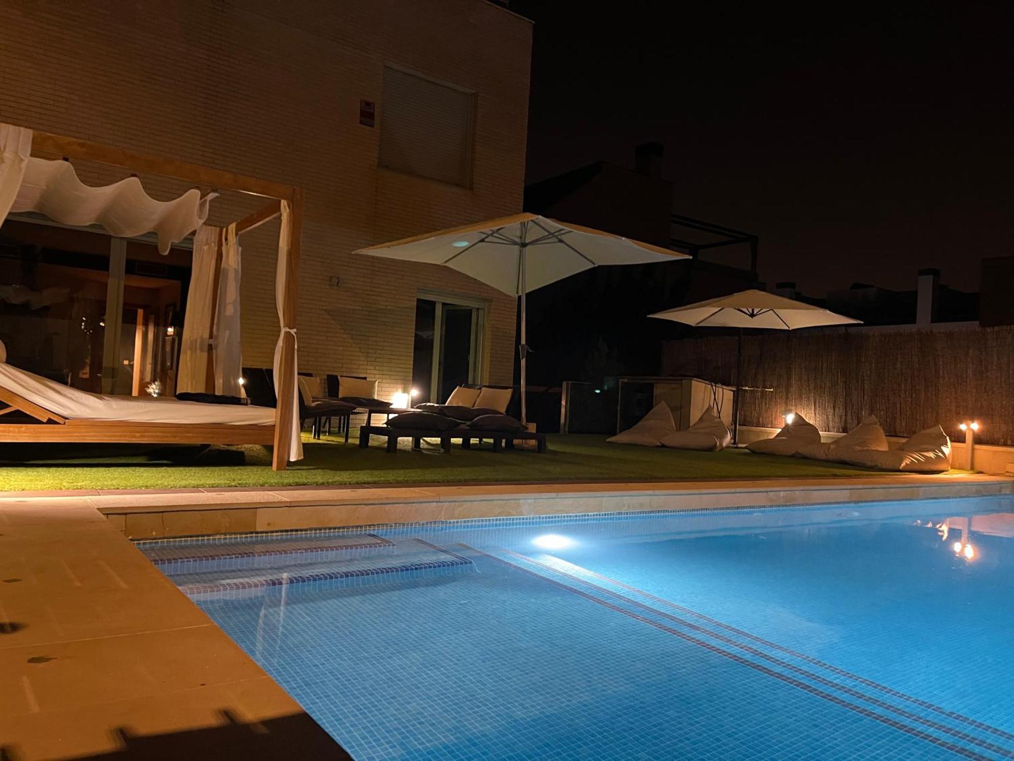 Valdevebas Chalet Con Piscina Мадрид Екстериор снимка